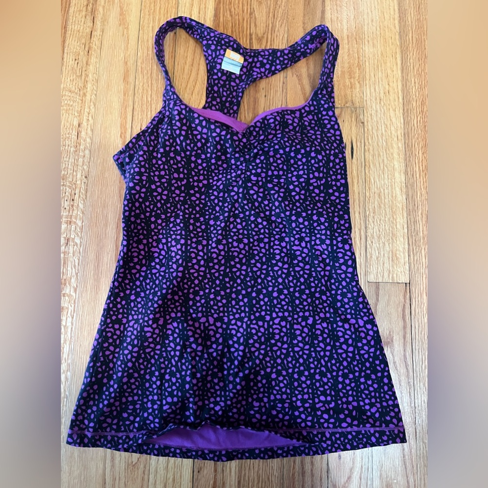 Lucy Powermax Karma
Racerback Athletic Tank
Top Size medium